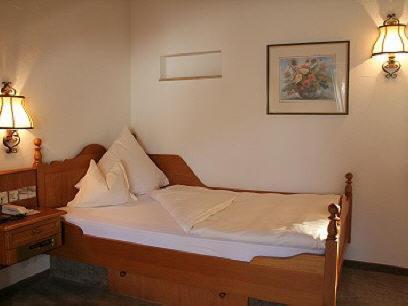 Hotel Zur Krone أوغين الغرفة الصورة